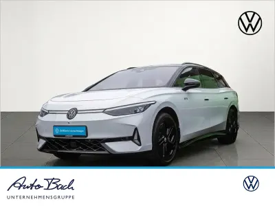 Gebraucht VW ID.7 GTX 250 kW (340 PS) 2025 Gletscherweiß metallic/schwarz Kombi