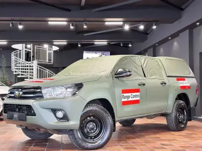 Gebraucht Toyota HiLux 150 PS (110 kW) 2020 Schwarz Pickup
