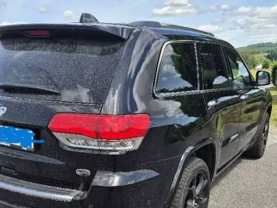 Gebraucht Jeep Grand Cherokee Overland 250 PS (183 kW) 2017 Schwarz SUV