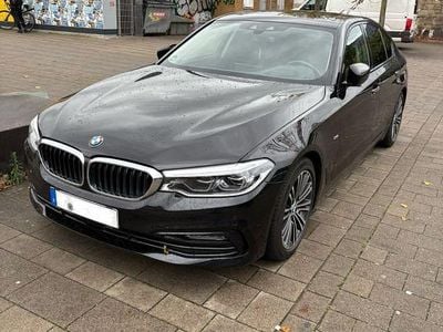 Gebraucht BMW 530 Sport Line 265 PS (194 kW) 2017 Schwarz Limousine