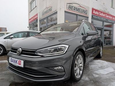 Grau Gebraucht 2019 VW Golf Sportsvan Highline Van / Kleinbus | 16.990 € (Etwas zu teuer)