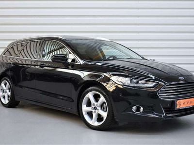 Schwarz Gebraucht 2015 Ford Mondeo Titanium Kombi | 14.990 € (Etwas zu teuer)