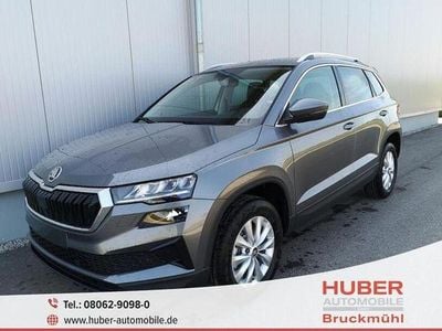 Black magic perleffekt Neu 2025 Skoda Karoq Selection SUV | 33.190 € (Guter Preis)