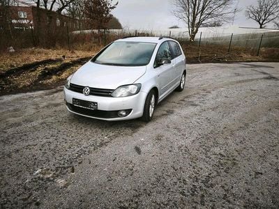 Gebraucht VW Golf VII 140 PS (102 kW) 2013 Silber Limousine