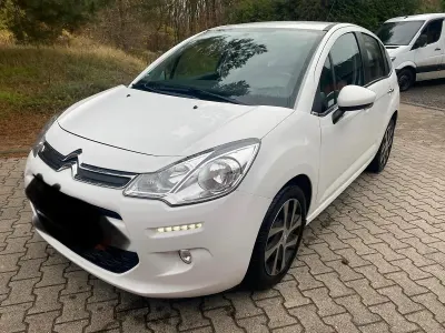 Gebraucht Citroën C3 Exclusive 68 PS (50 kW) 2016 Weiß Kleinwagen