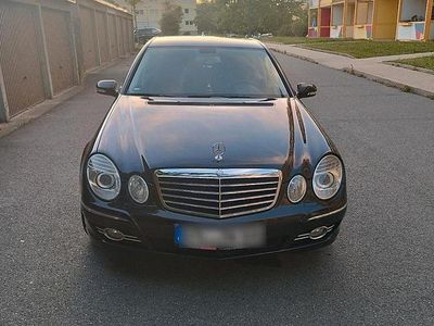 Mercedes E280