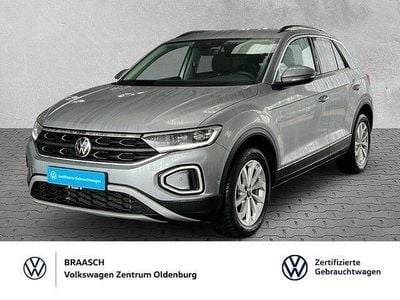 Second-hand VW T-Roc Life 116 CP (85 kW) 2024 Gri SUV