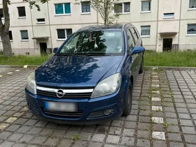 Gebraucht Opel Astra 125 PS (91 kW) 2005 Blau Kombi