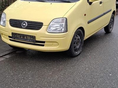 Gelb Gebraucht 2003 Opel Agila Kleinwagen | 1.750 € (Etwas zu teuer)