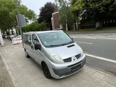 Gebraucht Renault Trafic 114 PS (83 kW) 2012 Van / Kleinbus