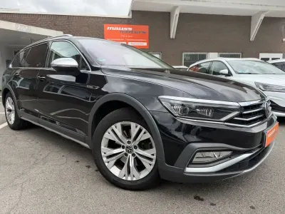 Gebraucht VW Passat Alltrack 200 PS (147 kW) 2022 Schwarz Kombi