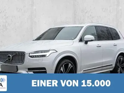 Gebraucht Volvo XC90 Ultimate 235 PS (172 kW) 2023 Metallic SUV