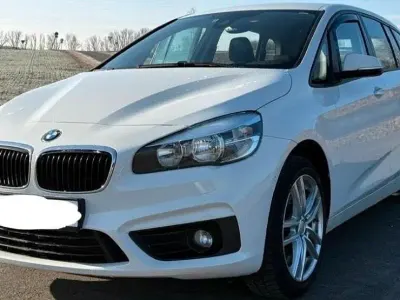 Gebraucht BMW 220 190 PS (139 kW) 2017 Weiß Limousine