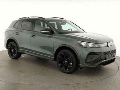 Neu VW Tiguan R-line 193 PS (141 kW) 2025 Cipressino grün metallic SUV