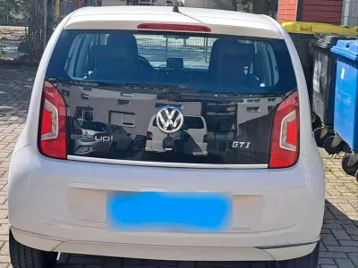 Gebraucht VW up! 67 PS (49 kW) 2014 Weiß Kleinwagen