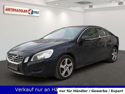 Begagnad Volvo S60 Momentum 163 HK (119 kW) 2011 Svart Sedan