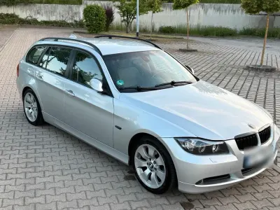 Gebraucht BMW 320 163 PS (119 kW) 2005 Silber Kombi