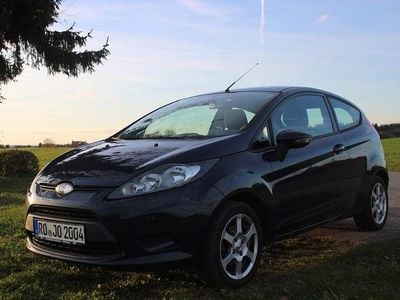Blau Gebraucht 2009 Ford Fiesta Trend Limousine | 3.000 € (Fairer Preis)