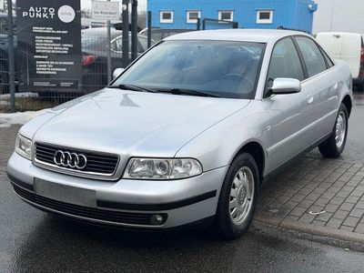 Usata Audi A4 125 CV (91 kW) 2000 Argento Berlina
