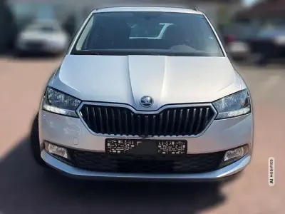 Gebraucht Skoda Fabia Ambition 95 PS (69 kW) 2022 Silber metallic Kleinwagen
