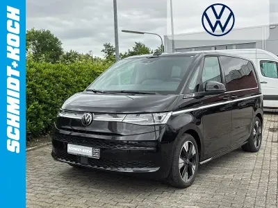 Gebraucht VW Multivan Style 150 PS (110 kW) 2025 Deep black perleffekt (schwarz) Van / Kleinbus