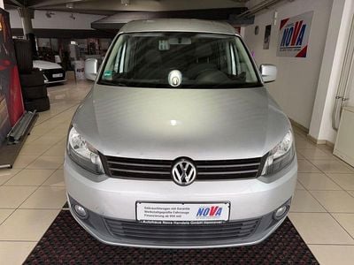 Gebraucht VW Caddy Maxi 105 PS (77 kW) 2012 Silber Van / Kleinbus