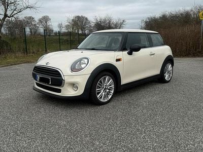 Gebraucht Mini Cooper 102 PS (75 kW) 2016 Weiß Kleinwagen