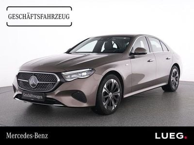 Gebraucht Mercedes E300 Avantgarde 313 PS (230 kW) 2025 Braun Limousine