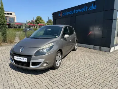 Gebraucht Renault Scénic III Dynamique 106 PS (77 kW) 2012 Braun Van / Kleinbus
