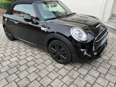Gebraucht Mini Cooper S Cabriolet 192 PS (141 kW) 2017 Schwarz Cabrio