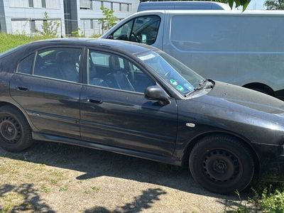 Mitsubishi Carisma