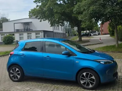 Gebraucht Renault Zoe Intens 67 kW (92 PS) 2017 Blau Kleinwagen