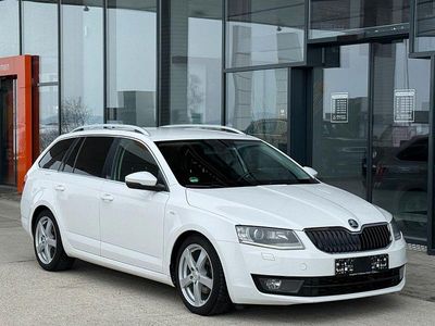Weiß Gebraucht 2015 Skoda Octavia Ambition Kombi | 6.999 € (Etwas zu teuer)