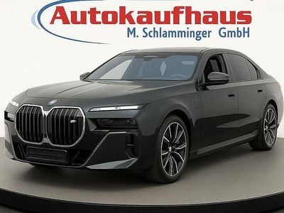 BMW M760e