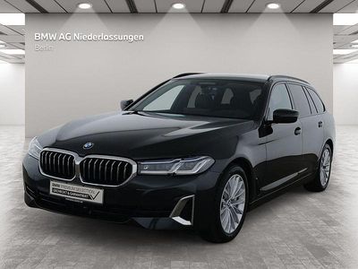 Gebraucht BMW 530 Sport Line 286 PS (210 kW) 2022 Grau Kombi