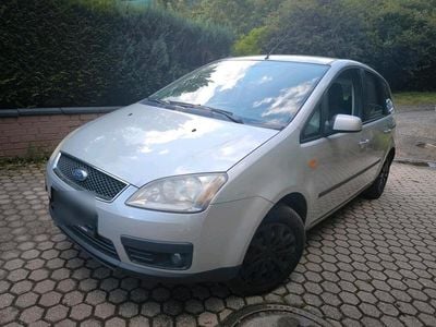 Silber Gebraucht 2005 Ford Focus Kombi | 600 € (Guter Preis)