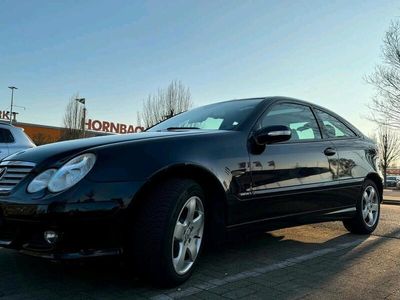 Mercedes C230
