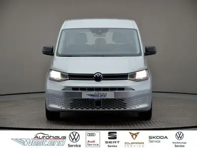 Gebraucht VW Caddy 114 PS (83 kW) 2023 Reflexsilber Van / Kleinbus