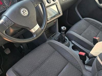 Gebraucht VW Touran 140 PS (102 kW) 2007 Blau Van / Kleinbus