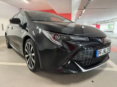 Brugt Toyota Corolla Hybrid Edition 152 HK (111 kW) 2021 Sort Sedan