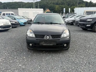 Gebraucht Renault Clio II Authentique 75 PS (55 kW) 2003 Schwarz Limousine