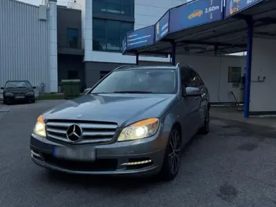 Gebraucht Mercedes C250 204 PS (150 kW) 2012 Grau Kombi