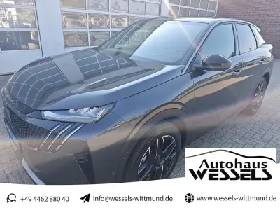 Neu Peugeot 3008 Allure 136 PS (100 kW) 2026 Grau SUV