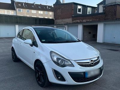 Gebraucht Opel Corsa 87 PS (63 kW) 2011 Weiß Kleinwagen