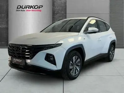 Gebraucht Hyundai Tucson Select 150 PS (110 kW) 2021 Weiß SUV