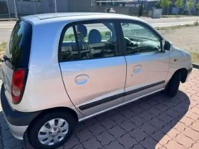 Gebraucht Hyundai Atos GLS 58 PS (42 kW) 2002 Silber Kleinwagen