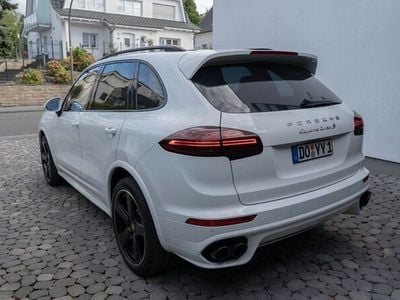 Porsche Cayenne Turbo S