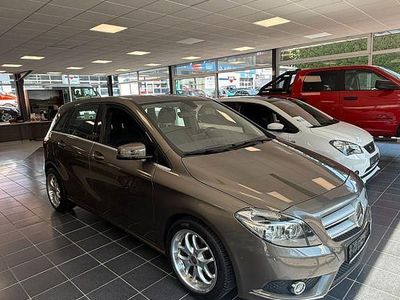 Mercedes B200