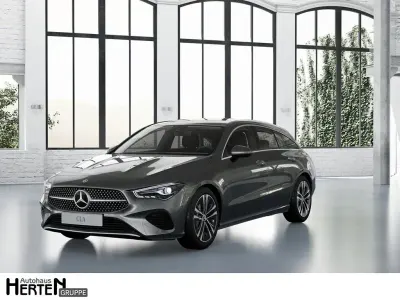 Gebraucht Mercedes CLA180 Progressive 136 PS (100 kW) 2025 Lack mountaingrau Limousine