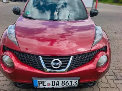 Second-hand Nissan Juke 117 CP (86 kW) 2013 Negru SUV